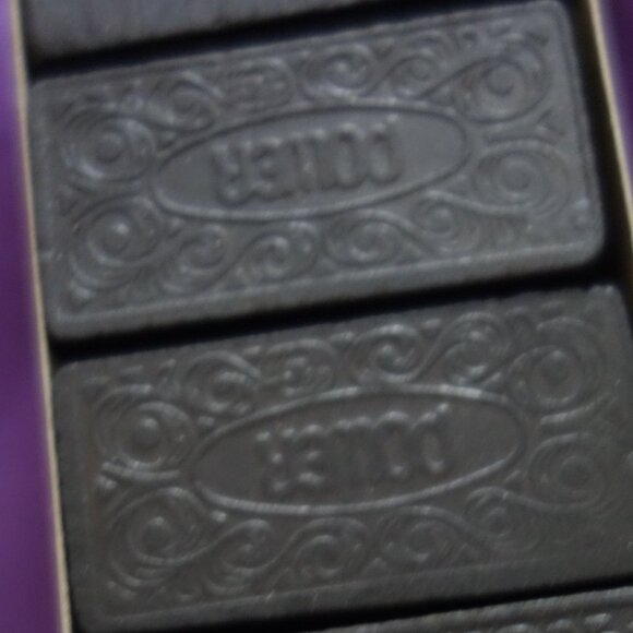 Vintage Double Six Dominoes contains 28 Piece Ages 6 to Adult with instructions - Picture 9 of 11